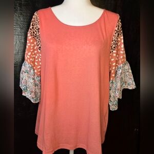 NWT Umgee USA Mixed-Media Tunic Rust Orange With Floral Print Size Medium